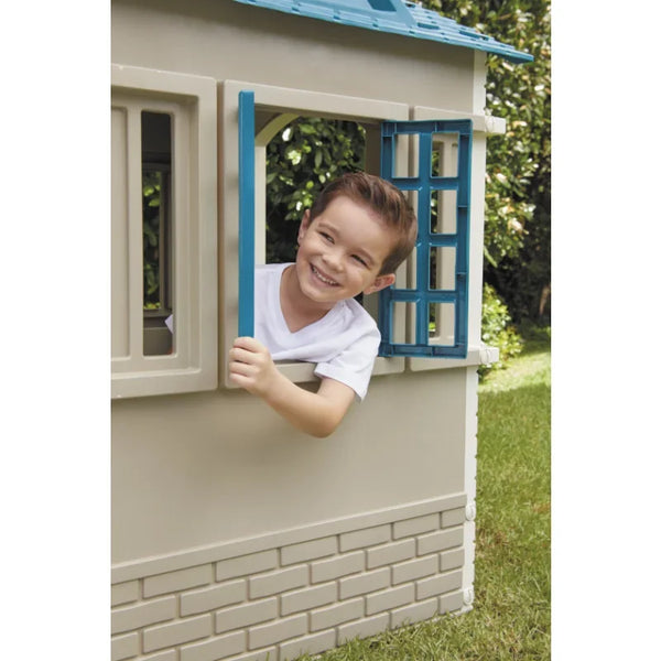 Little tikes cape cottage playhouse Cape Cottage Pretend Playhouse for Kids, with Working Door and Windows, for Toddlers Ages 2+ Years - Retail Second
